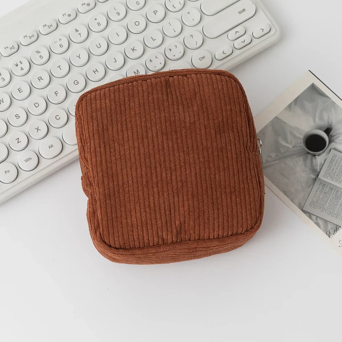 Fashion Makeup Lipstick Sanitary Napkins Case Mini Cosmetic Storage Pouch Women Corduroy Ins Travel Organizer Bags Small Pouch